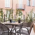 Easylife - - Petrella 4 - *