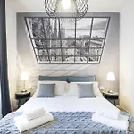 Easylife - - Petrella 4 - Milano