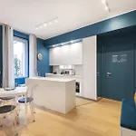 Easylife - - Petrella 4 - *