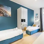 Easylife - - Petrella 4 - * Milano